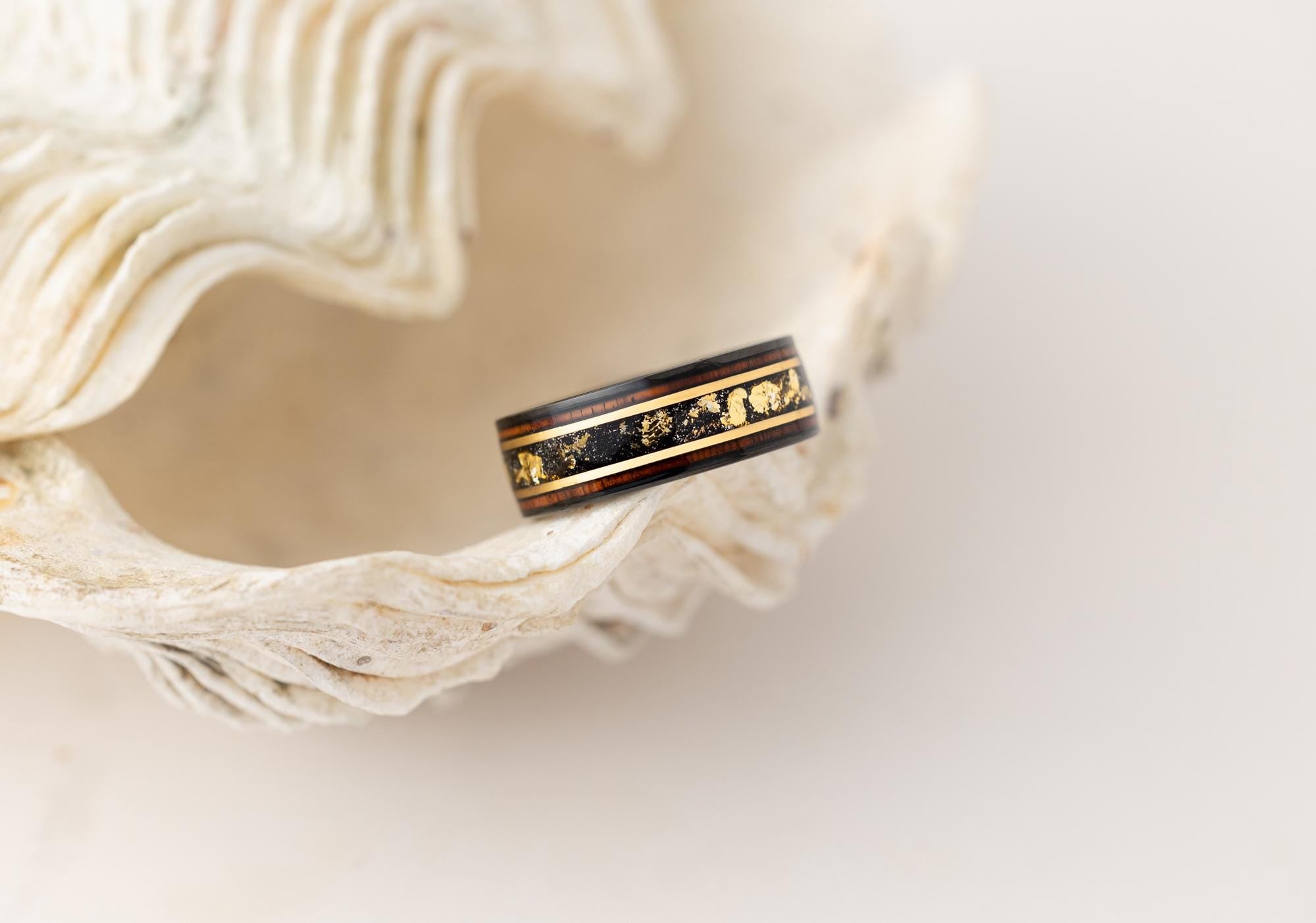 Whiskey Barrel Ring with Gold Leaf, Gold Leaf and Wood Ring, Whisky Barrel Band, Wood Ring with Gold Leaf, Men's Wedding Band, 8mm Ring
