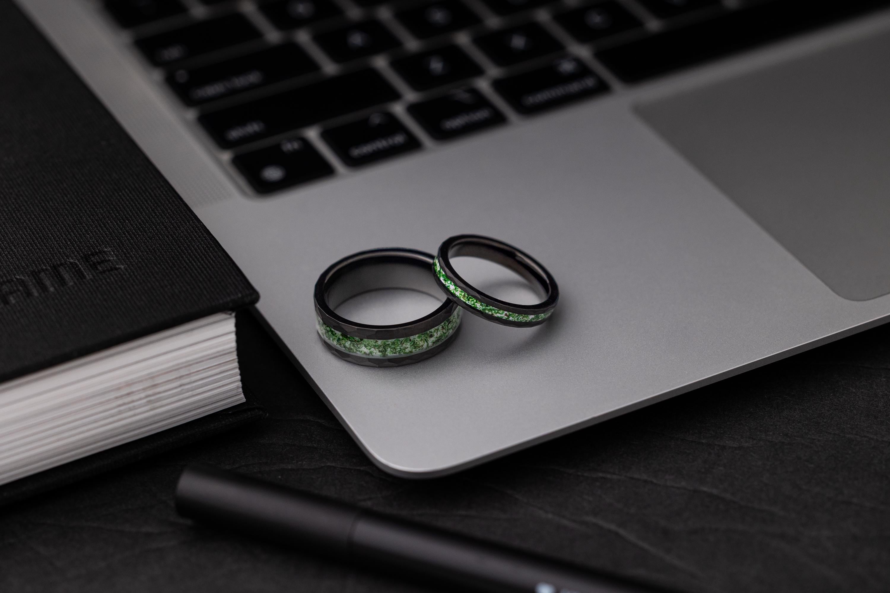 Hammered Black Tungsten Moss Agate Ring - 4mm & 8mm Wedding Band