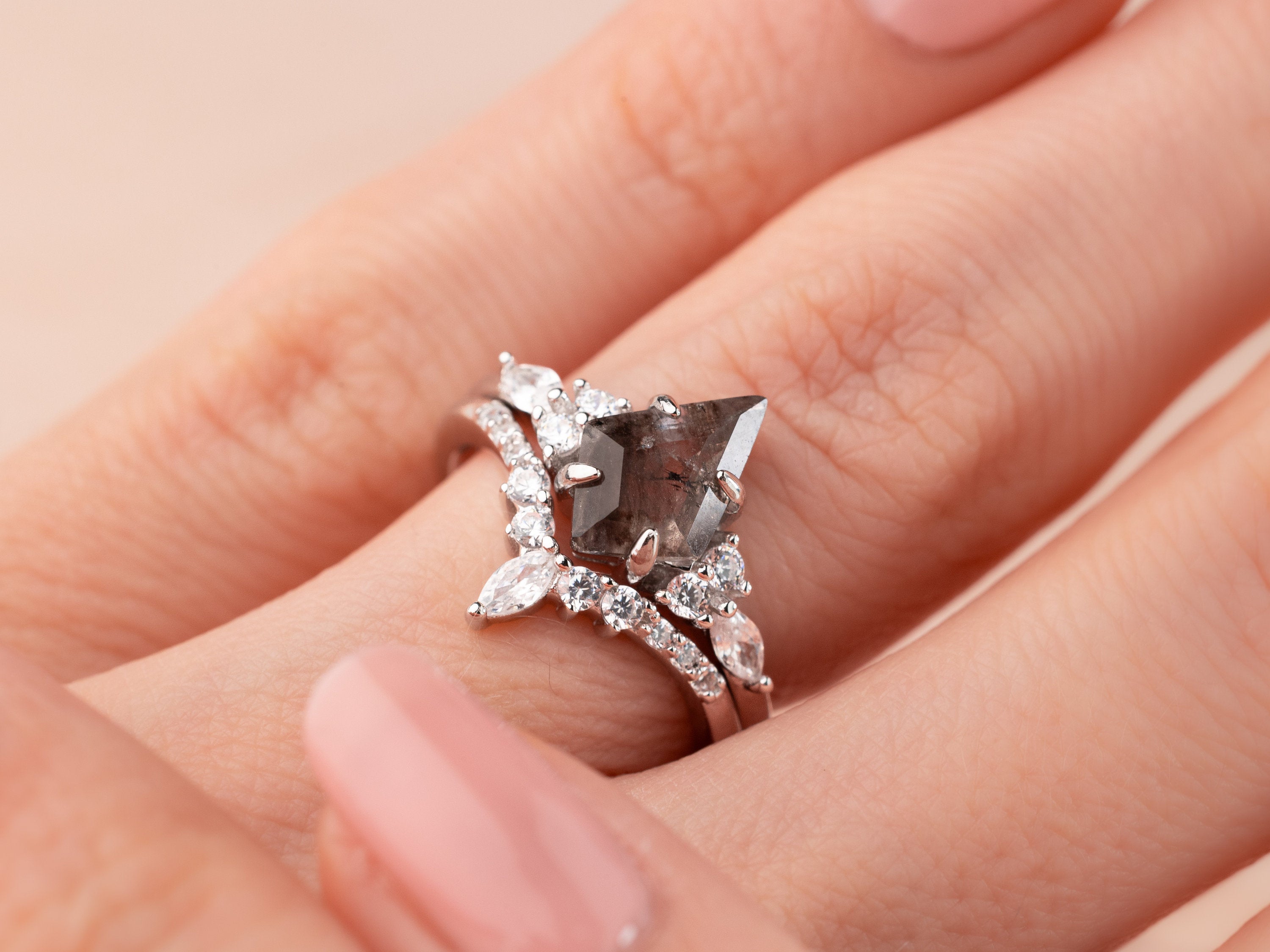 Salt and Pepper Ring, Kite Cut Diamonds Rings, Quartz Ring, Raw Salt and Pepper Diamond Ring, Skye Kite Ring, Silver Engagement Ring