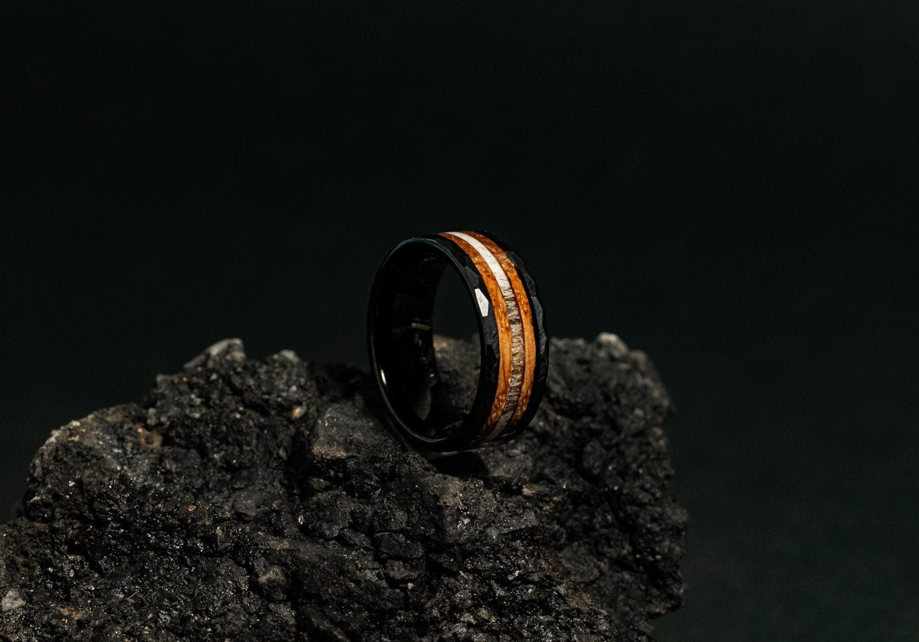 Whiskey Barrel Ring, Couples Wedding Set, Antler Hammered Ring, His Wedding Ring, Her Wedding Ring, Black Wood Ring, Couple Set, Antler Ring