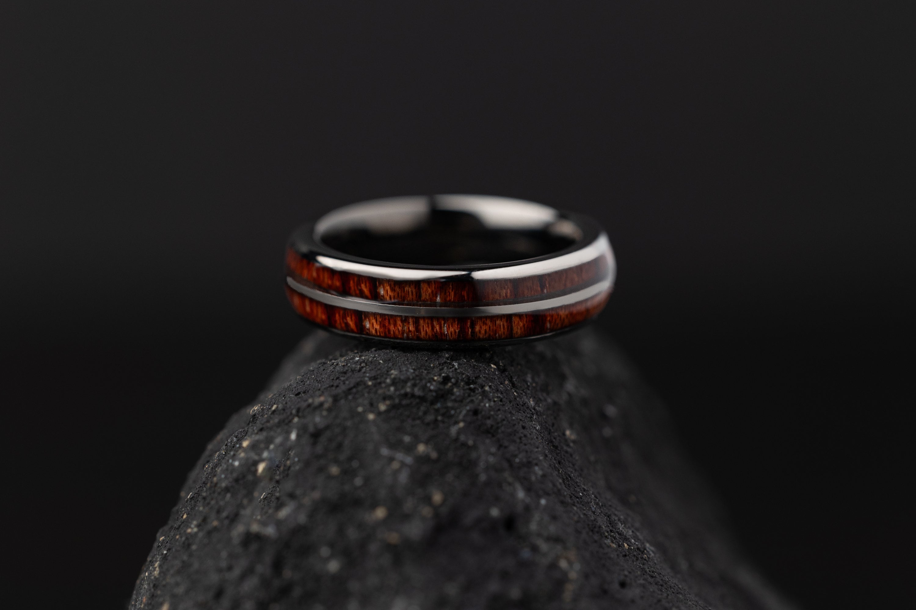 Whiskey Barrel Ring with Wood Inlay, Tungsten and Wood Inlay Woman Ring, Unique Women's Wedding Band, Wood Wedding Band, Promise Ring, 5mm