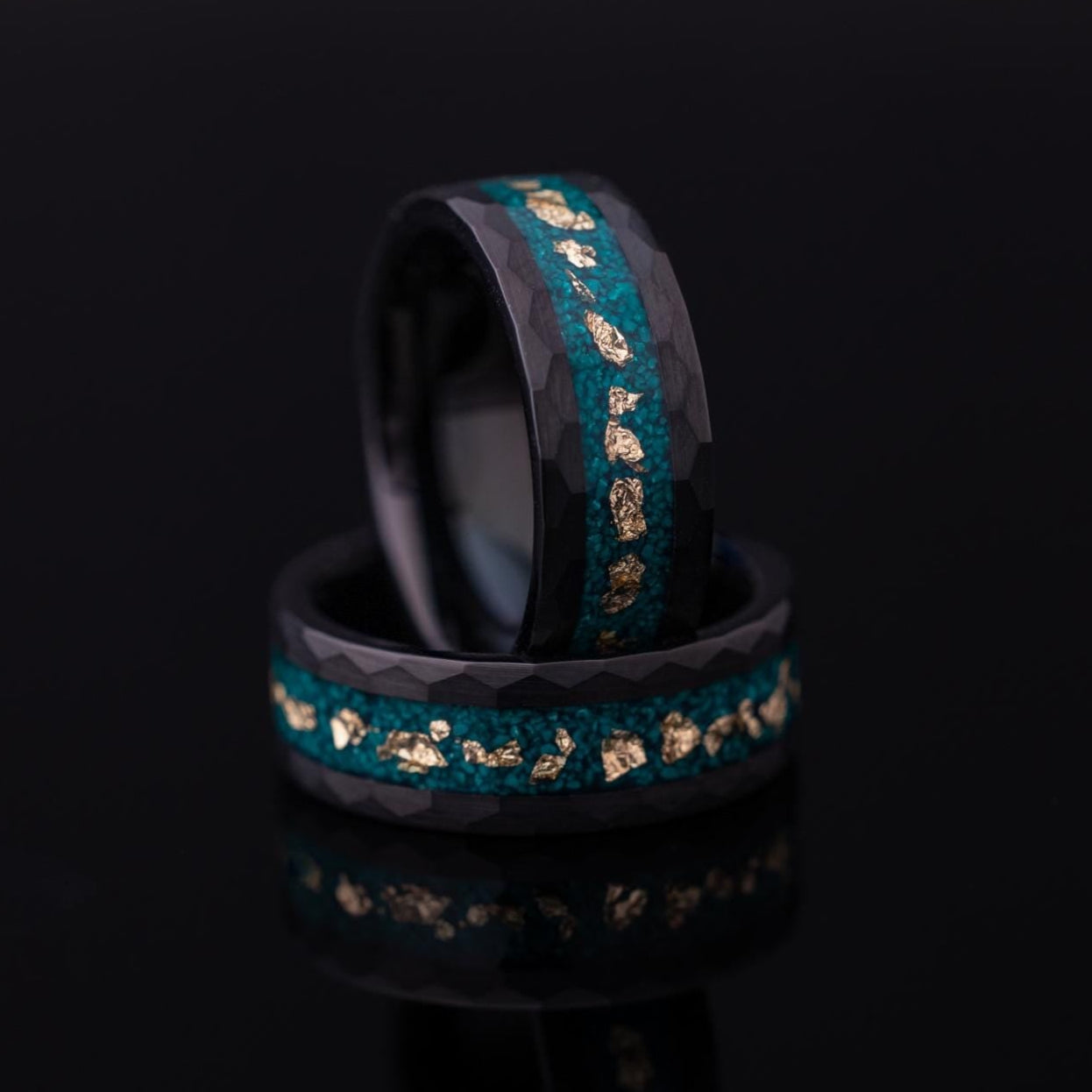 Natural Malachite, Gold Leaf Ring, Real Malachite Tungsten Ring, Malachite and Gold Leaf Ring, Hammered Ring For Men, Real Wedding Band, 8mm