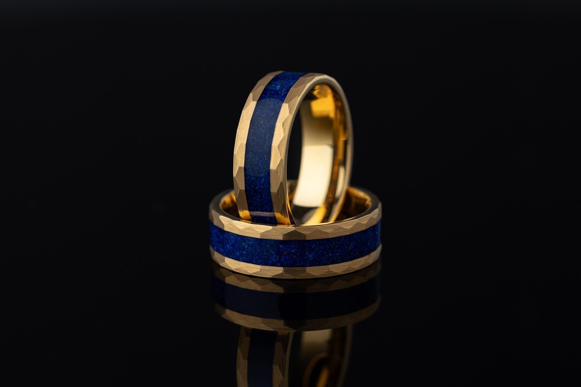 24K Gold Ring, Lapis Lazuli Tungsten Ring, Hammered Tungsten Band, Lapis Lazuli Engagement Ring, Blue Hammered Ring, Wedding Band, Ring, 8mm