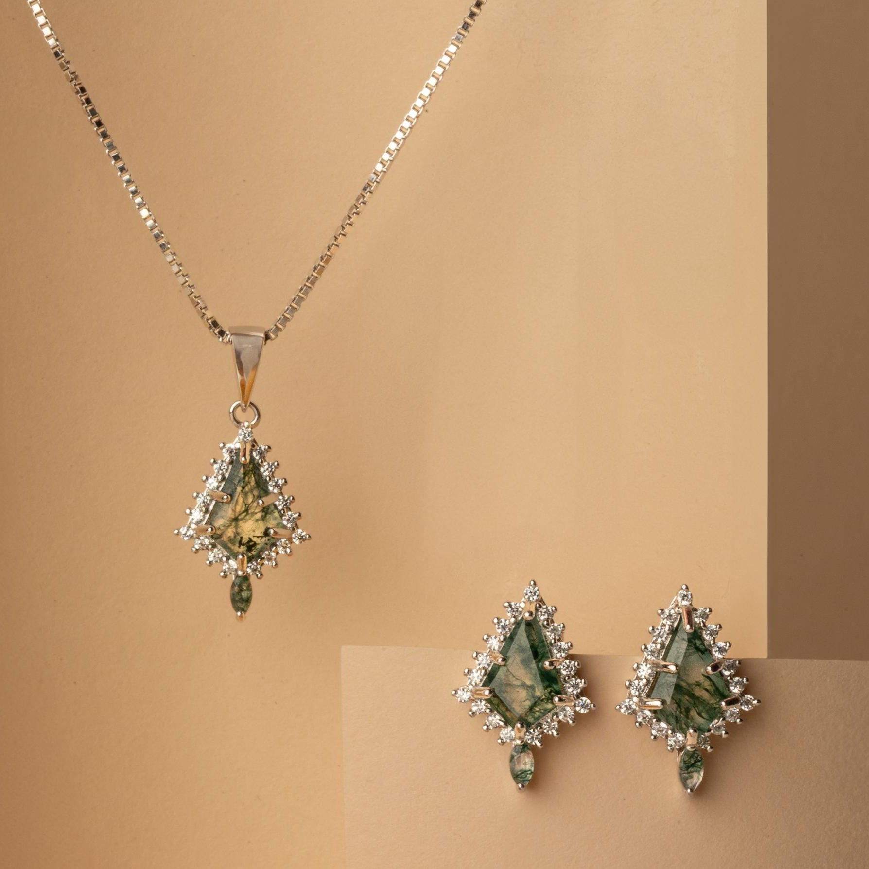 Silver Moss Agate Set, Moss Agate Earrings & Necklace Set, Woman Necklace and Earring Set, Moss Agate Earring and Necklace Set, Matching Set