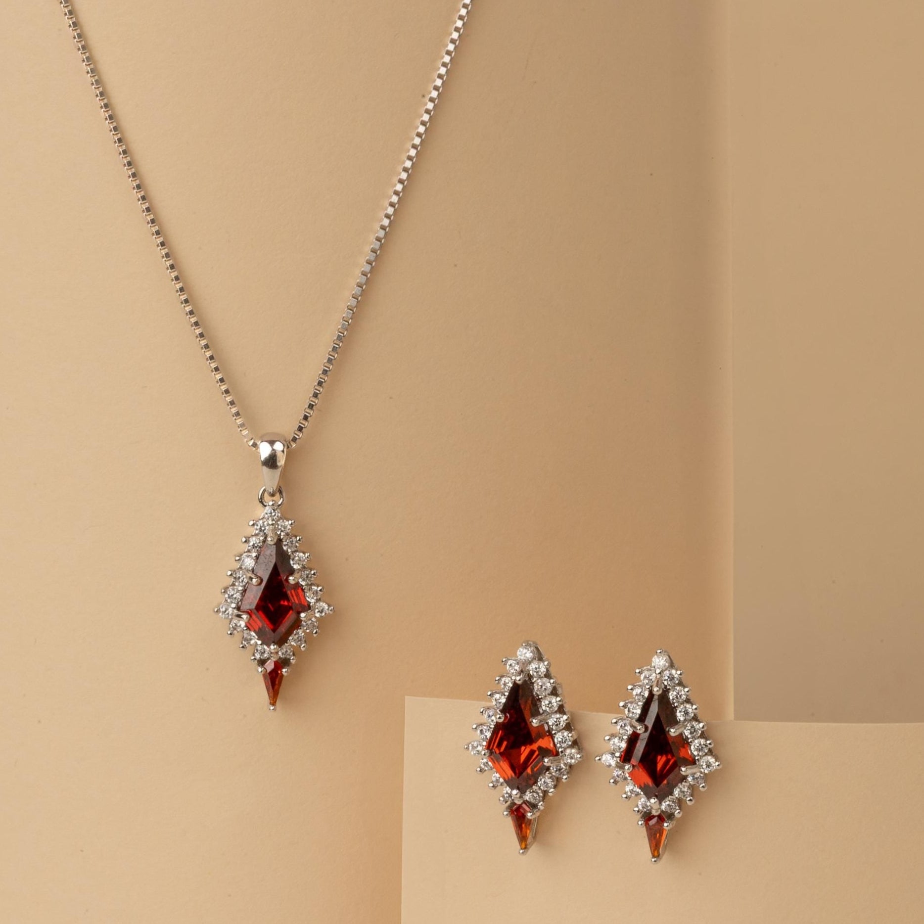 Garnet Set, Garnet Earrings & Necklace Set, Woman Necklace and Earring Set, Garnet Earring and Necklace Set, Garnet Unique Matching Set