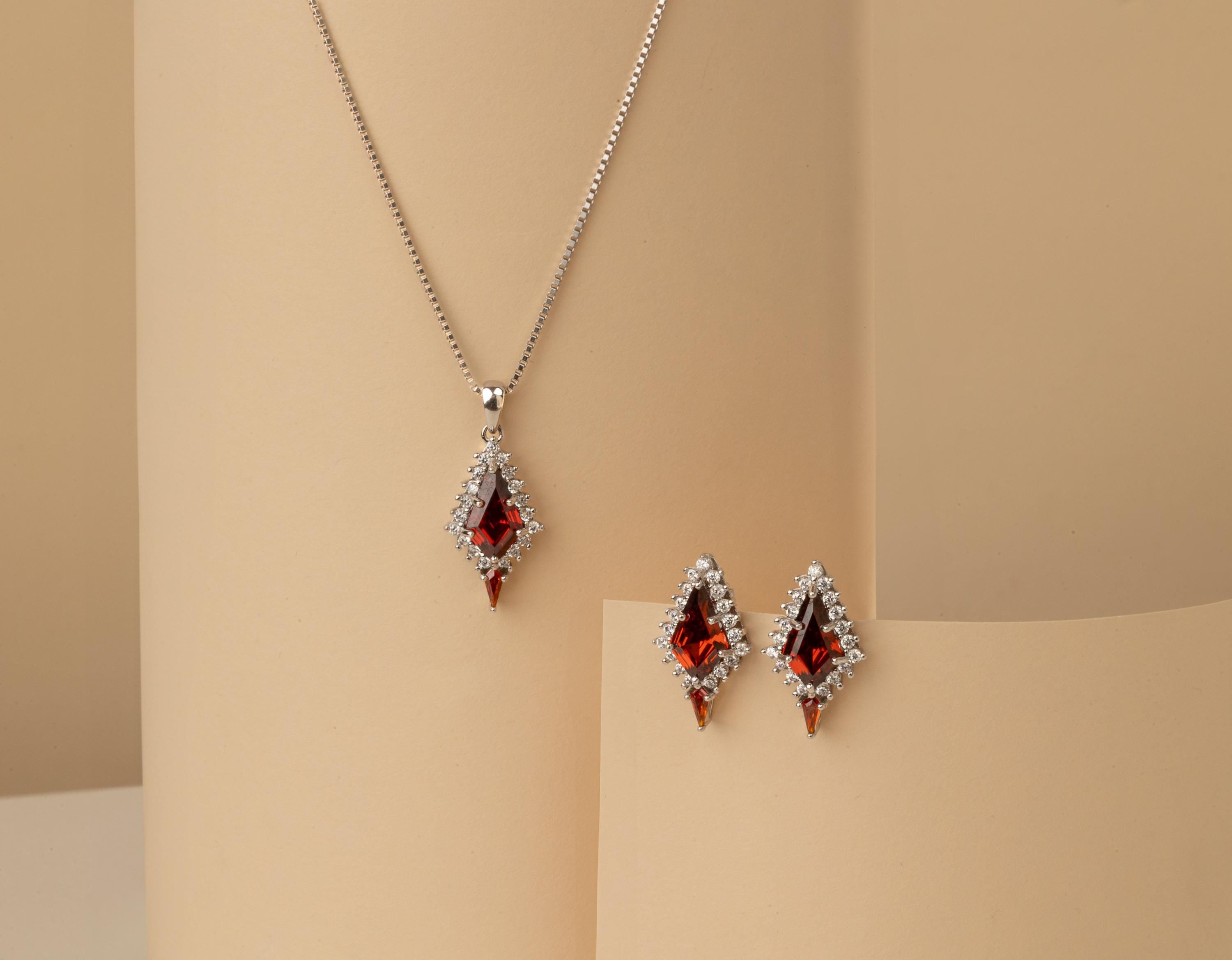 Garnet Set, Garnet Earrings & Necklace Set, Woman Necklace and Earring Set, Garnet Earring and Necklace Set, Garnet Unique Matching Set