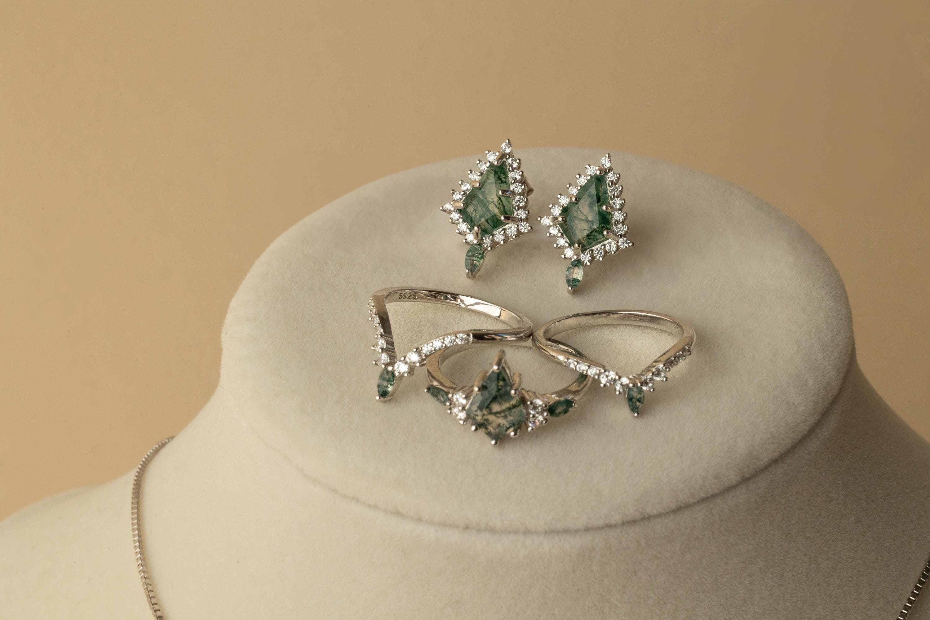 Moss Agate Ring and Earring Set, Moss Agate Matching Set, Woman Earring and Ring Set, Earring Set and Moss Agate Ring, 925 Silver Set