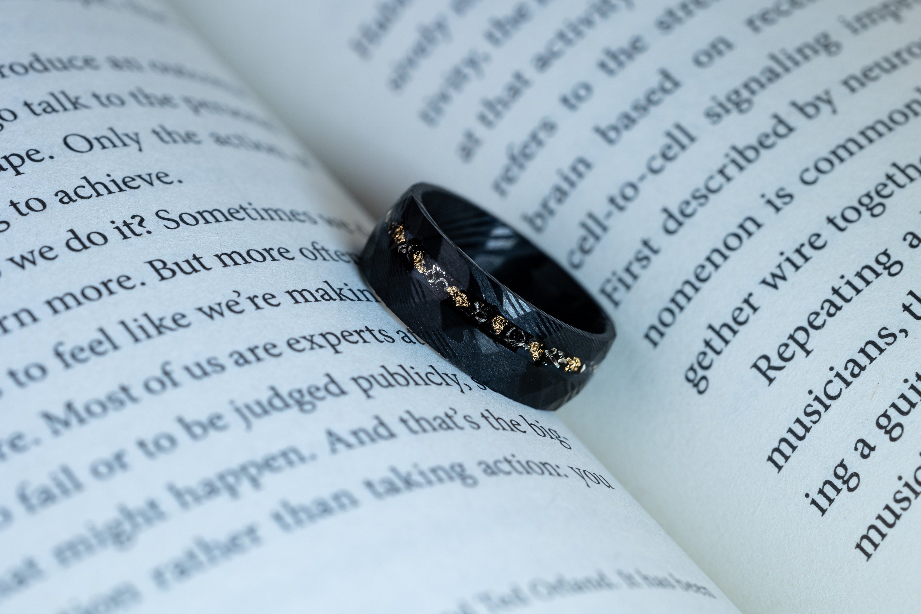 Damascus Meteorite & Crushed Gold Leaf, Crushed Gold Leaf Ring, Meteorite Ring, Man Wedding Band, Black Steel Hammered Ring, 8mm Ring