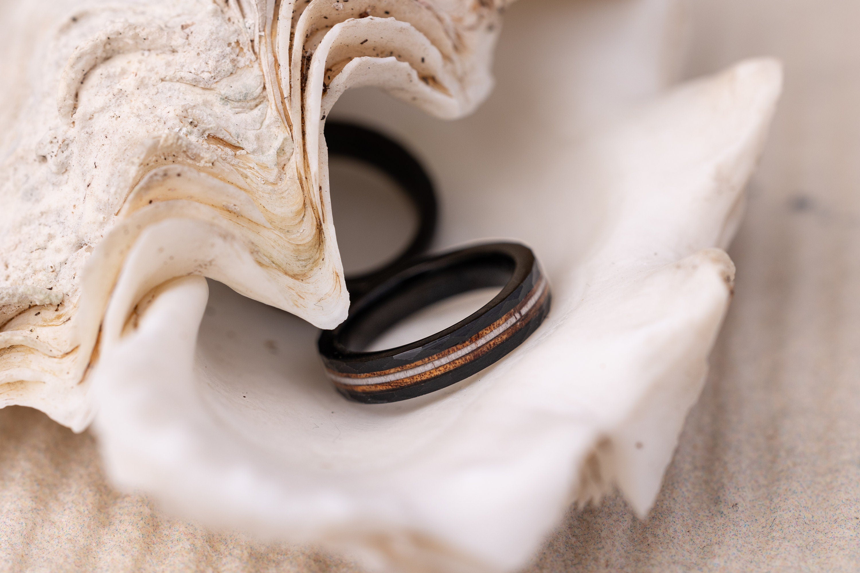 Whiskey Barrel Ring, Couples Wedding Set, Antler Hammered Ring, His Wedding Ring, Her Wedding Ring, Black Wood Ring, Couple Set, Antler Ring